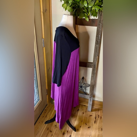 💥Lane Bryant Asymmetrical Tunic Top💥 - Picture 2 of 9